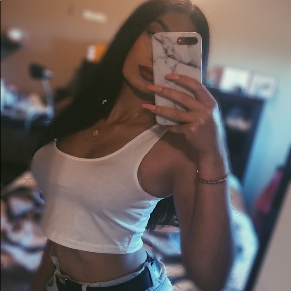 Meet your Posher, Mariam - Picture 3 of 3